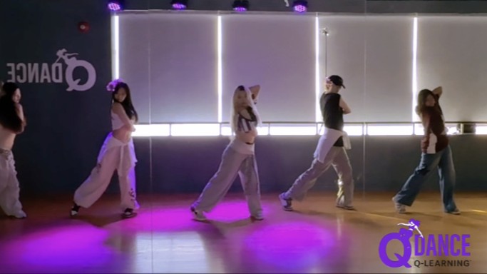 Adults Dance Classes jazz theme 1